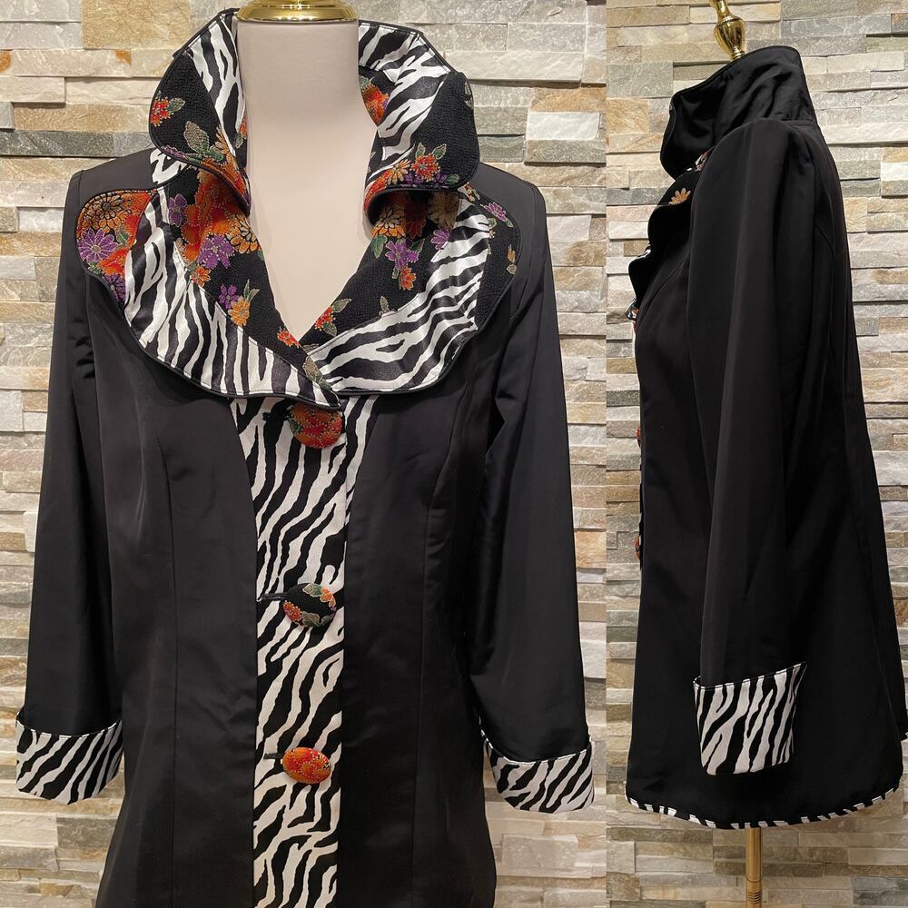 Vintage 90s Haute Couture Paris Blazer | Zebra Floral Wired Collar - Picture 6 of 13